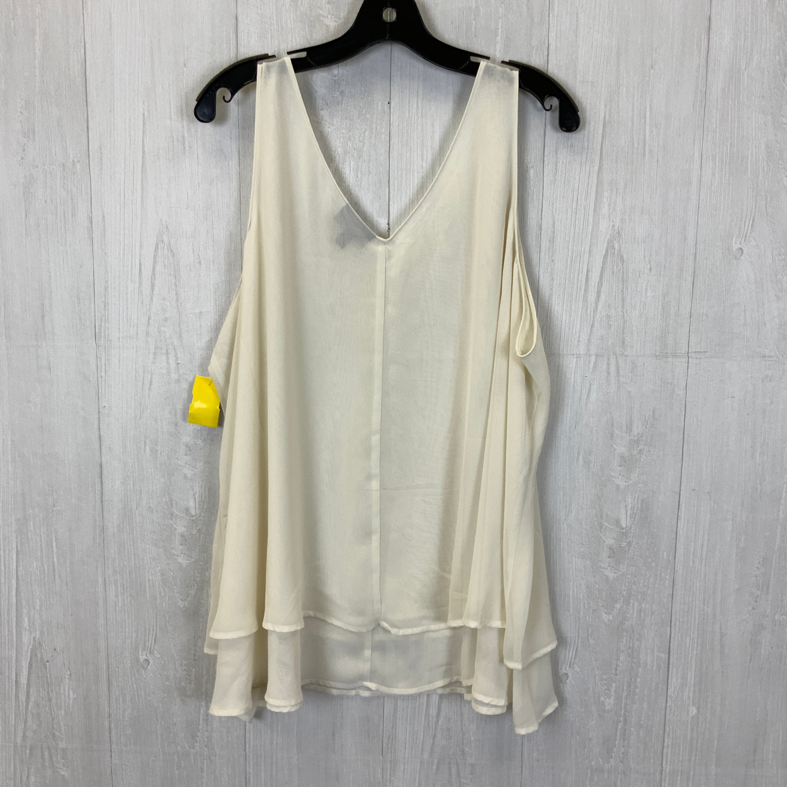 Top Sleeveless By Lane Bryant O  Size: 3x